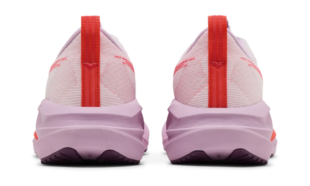 Asics Novablast 5 'Coral Reef'