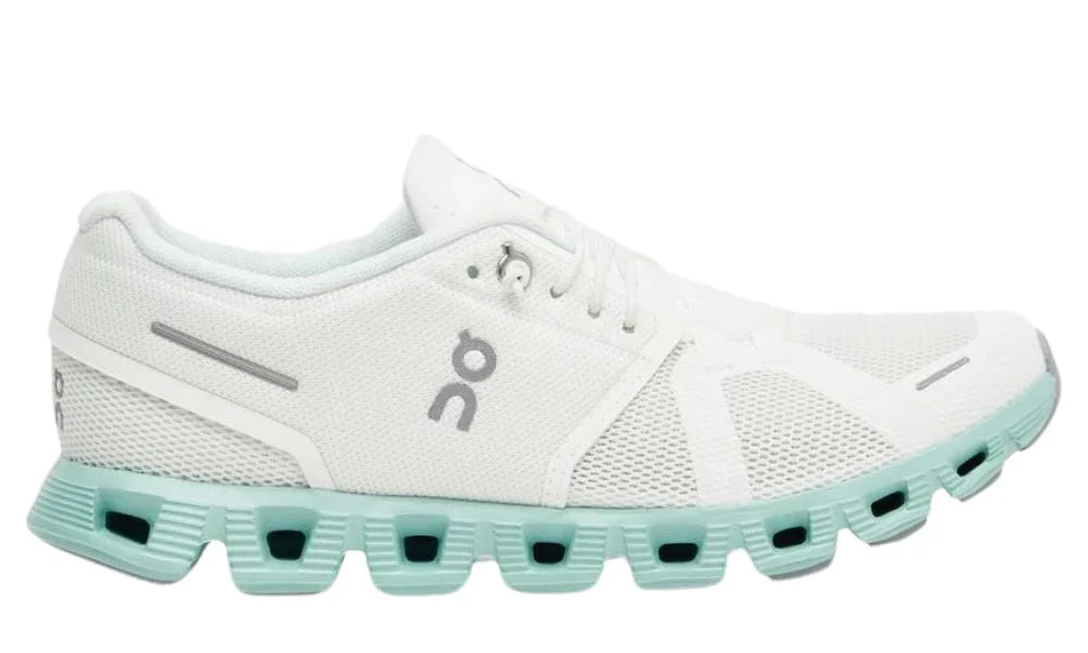 On Running Cloud 5 Undyed 'White'