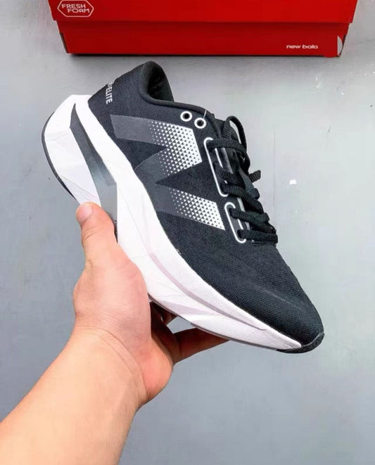New Balance Fuelcell Supercomp Elite