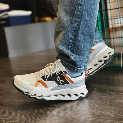 On Running Cloud Horizon