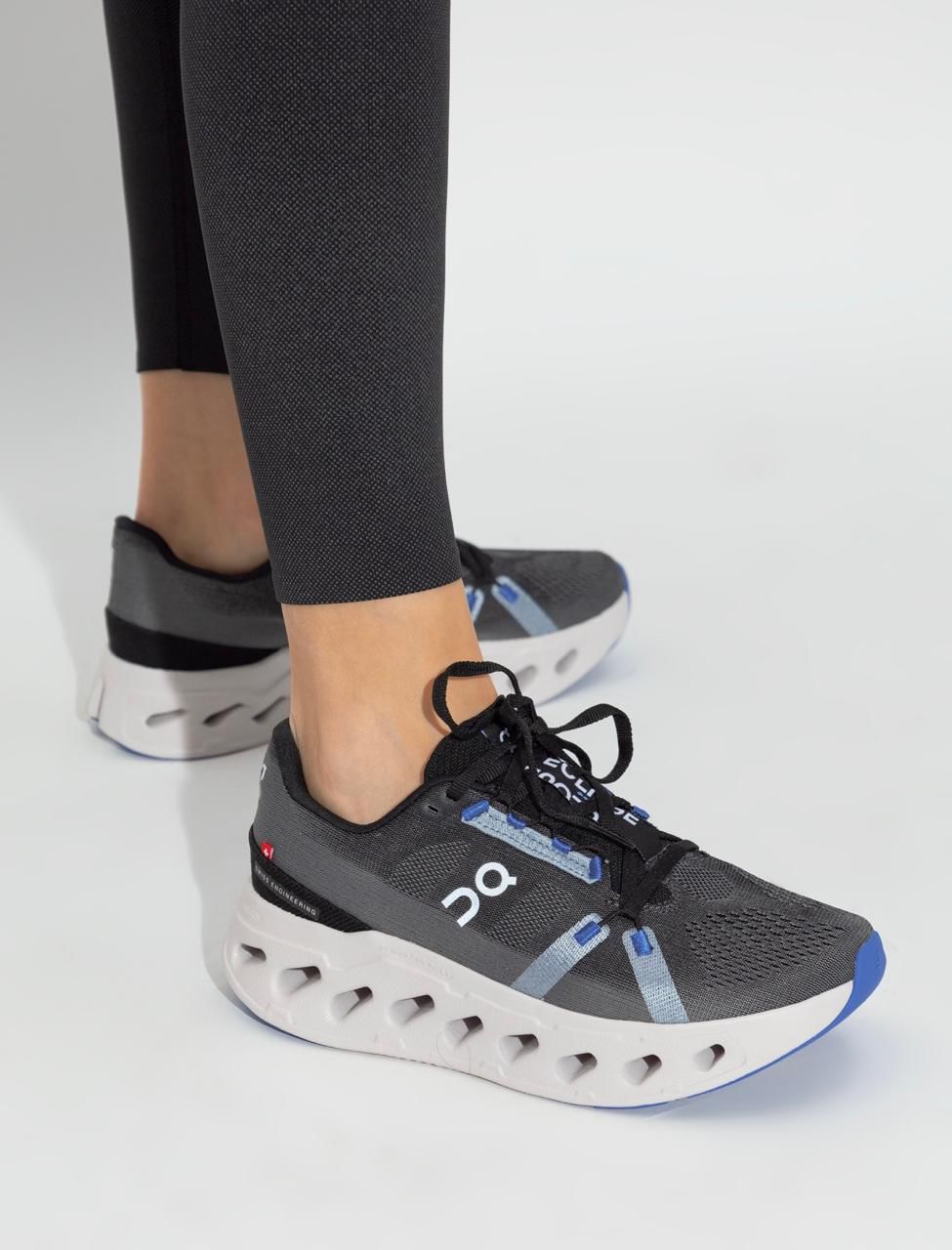 On Cloudeclipse 'Black Frost'