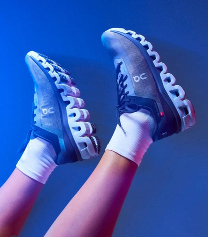 On Running Cloudflow 4 Black Storm