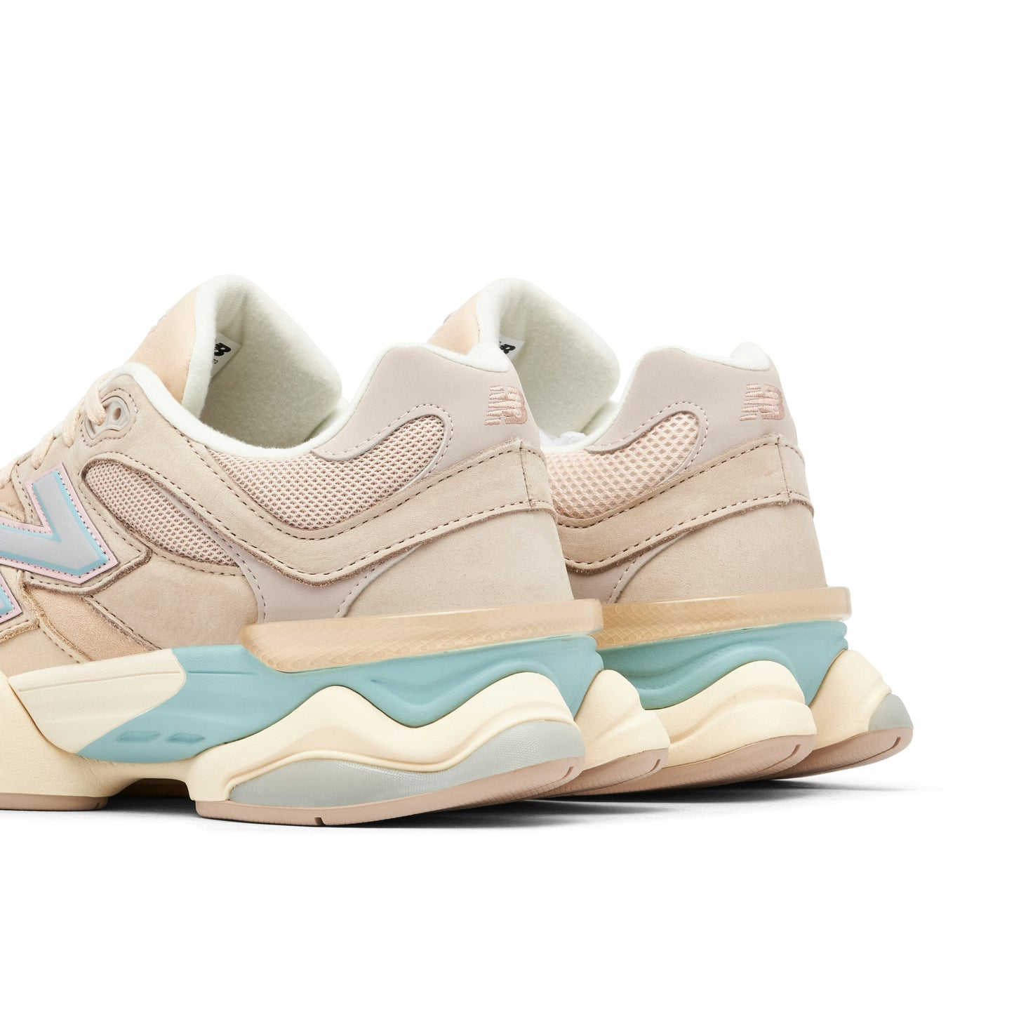 New Balance 9060 Ivory